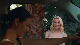 Die großbusige Blondine Kenna James erwacht und hat heißen Lesbensex mit der asiatischen MILF Dana Vespoli.